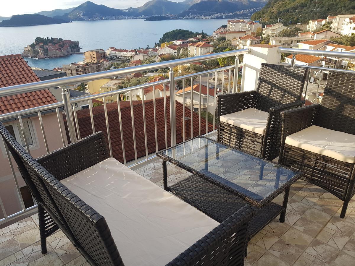 Apartments Vukovic Sveti Stefan Bagian luar foto